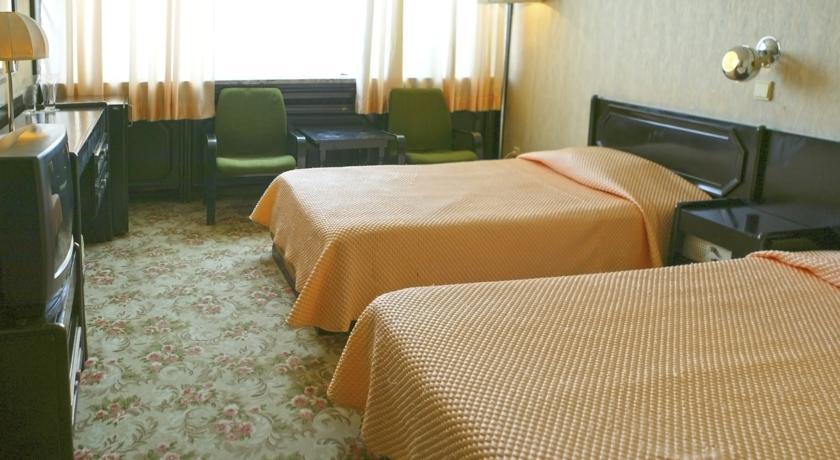 Hotel Bulgaria Dobrich Habitación foto