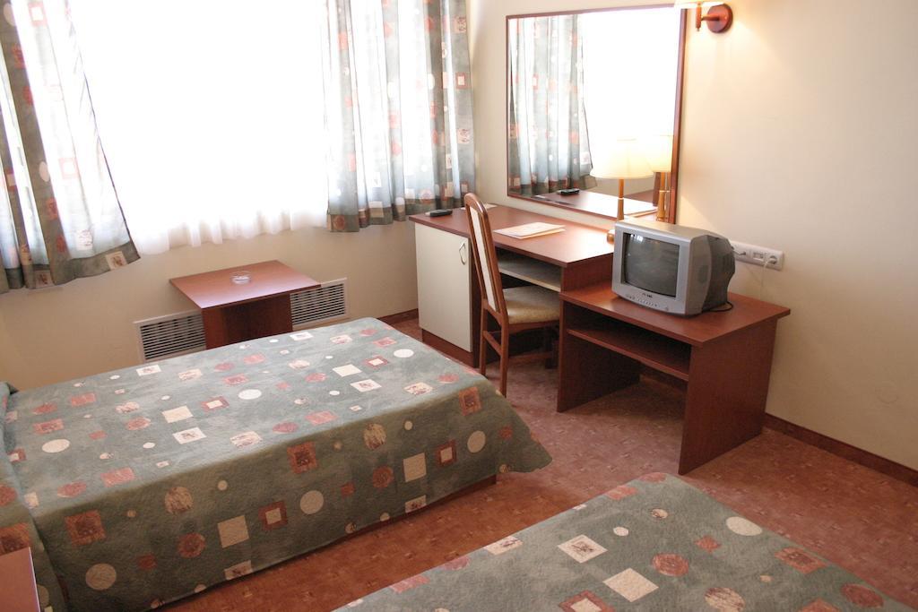 Hotel Bulgaria Dobrich Habitación foto