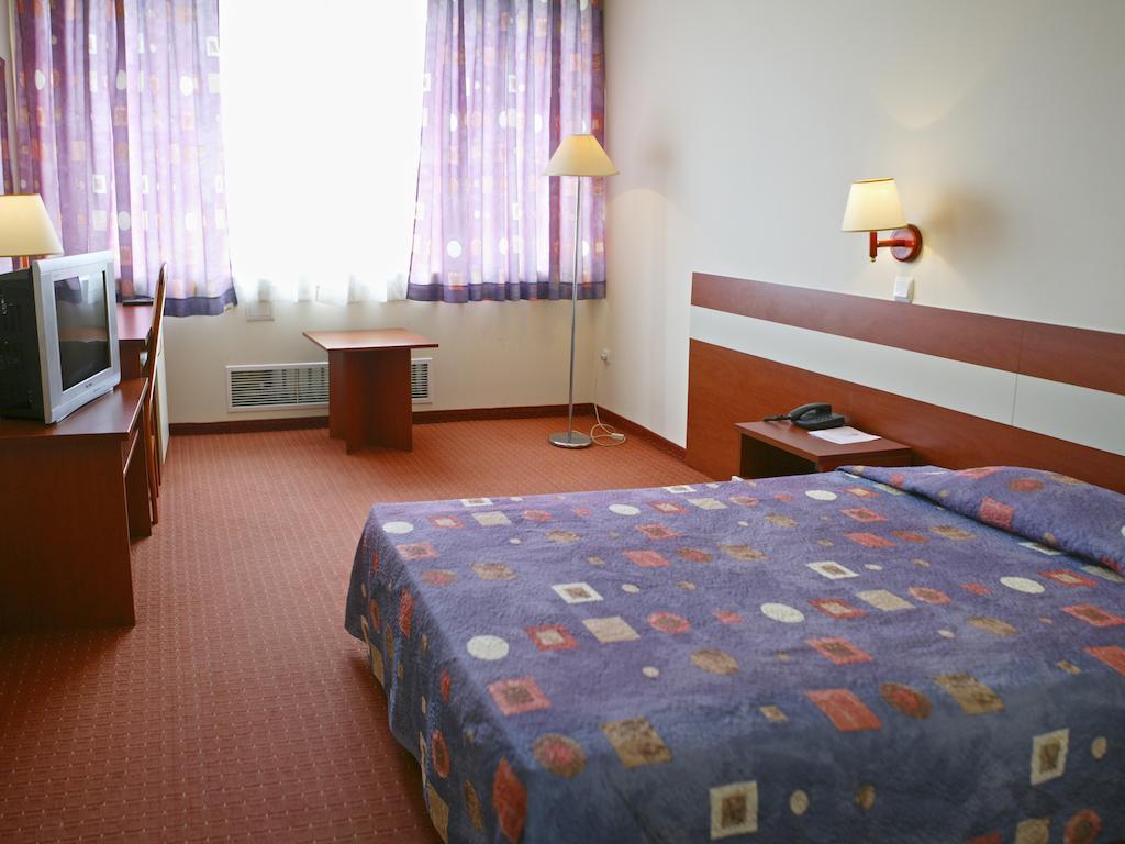 Hotel Bulgaria Dobrich Habitación foto